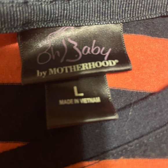 Maternity top - Picture 2 of 2